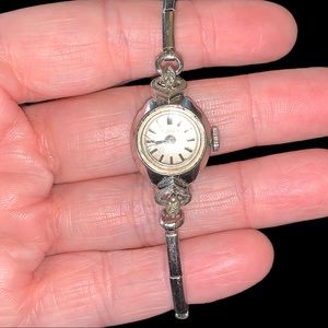 Vintage 1960’s Timex Rhodium Plate Diamond Bezel Flex Band Cocktail Watch